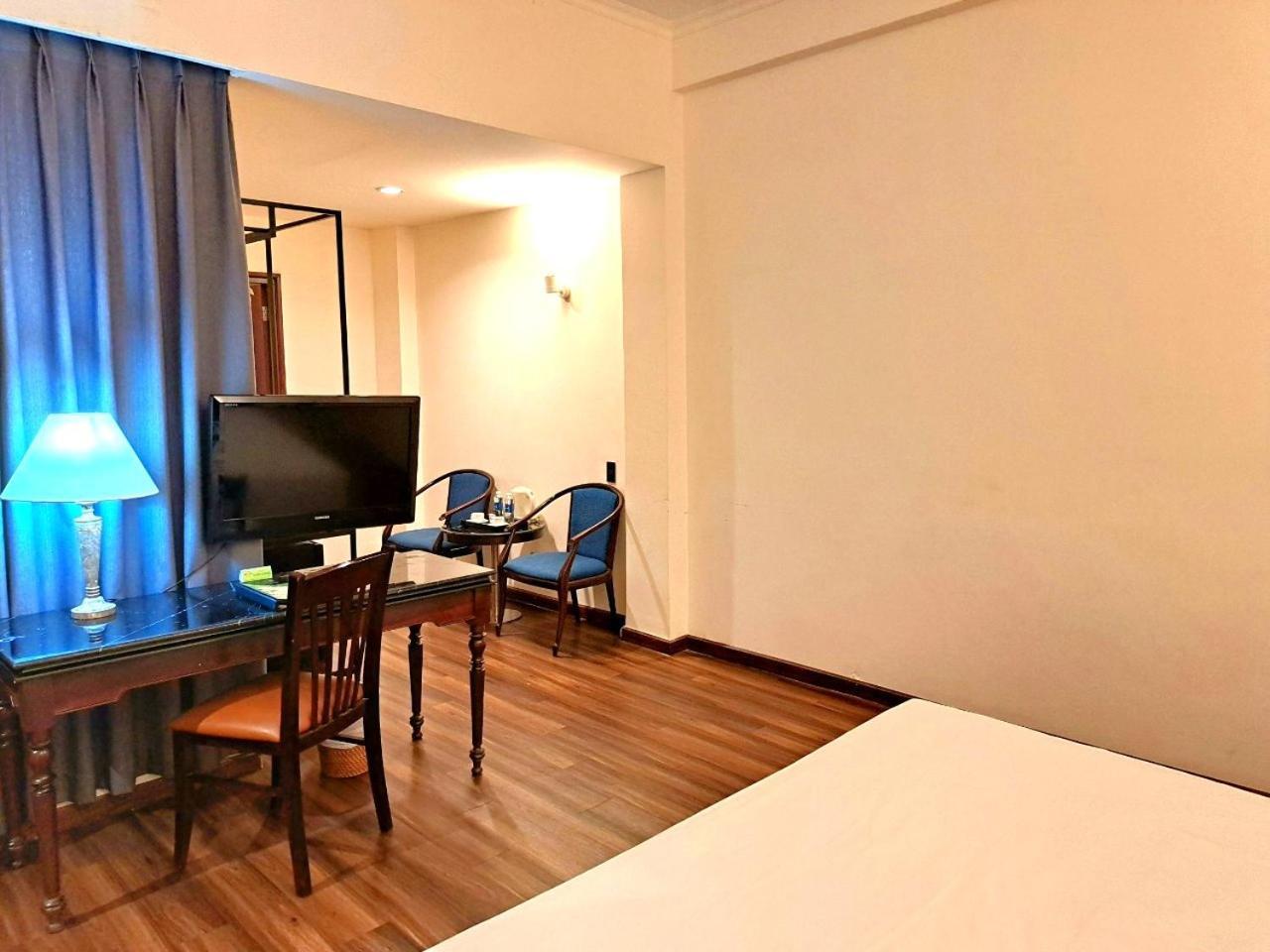 Liberty 2 Hotel Hô Chi Minh-Ville Extérieur photo