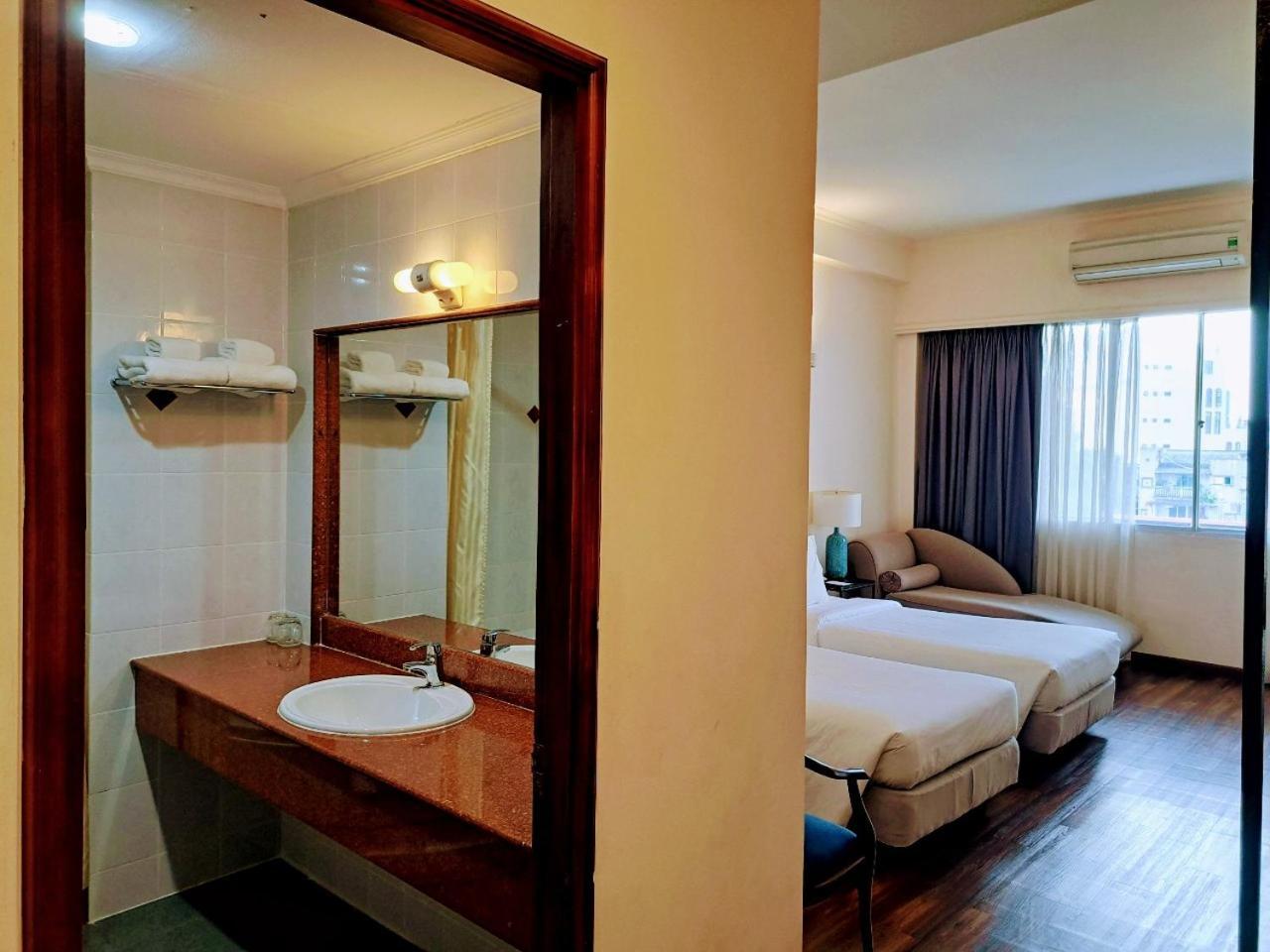 Liberty 2 Hotel Hô Chi Minh-Ville Extérieur photo