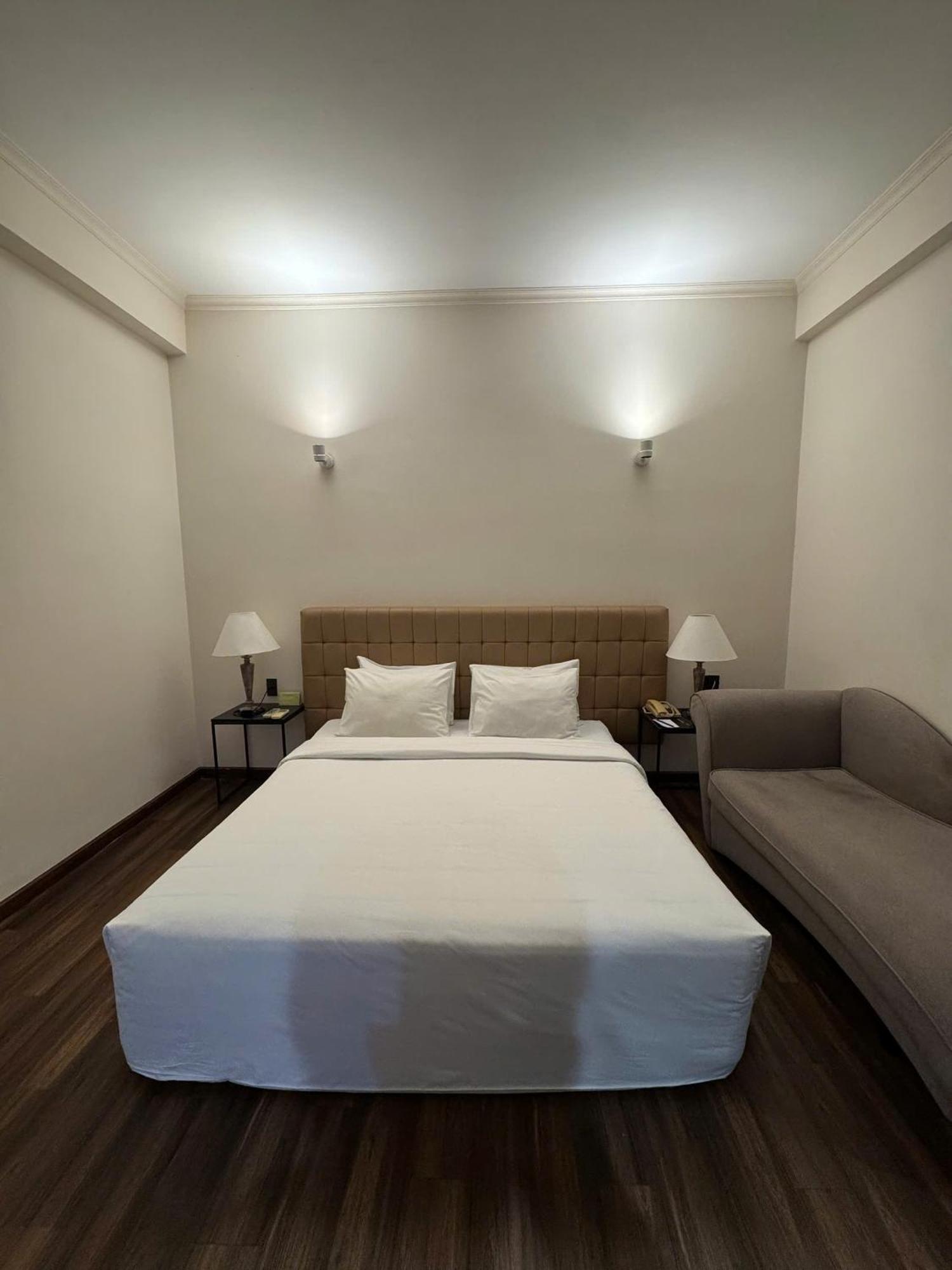 Liberty 2 Hotel Hô Chi Minh-Ville Extérieur photo
